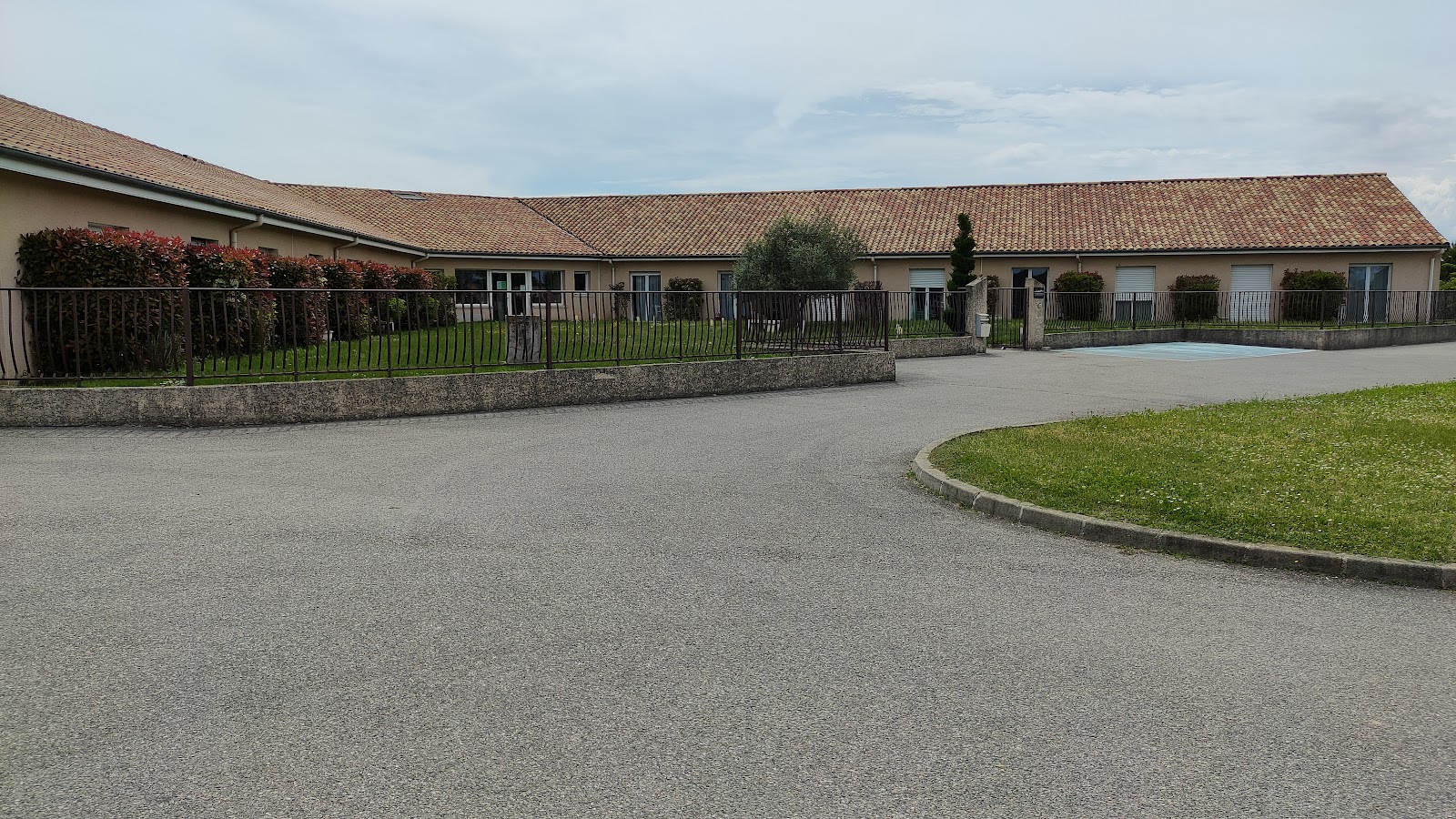 EHPAD LES MONTS DU MATIN