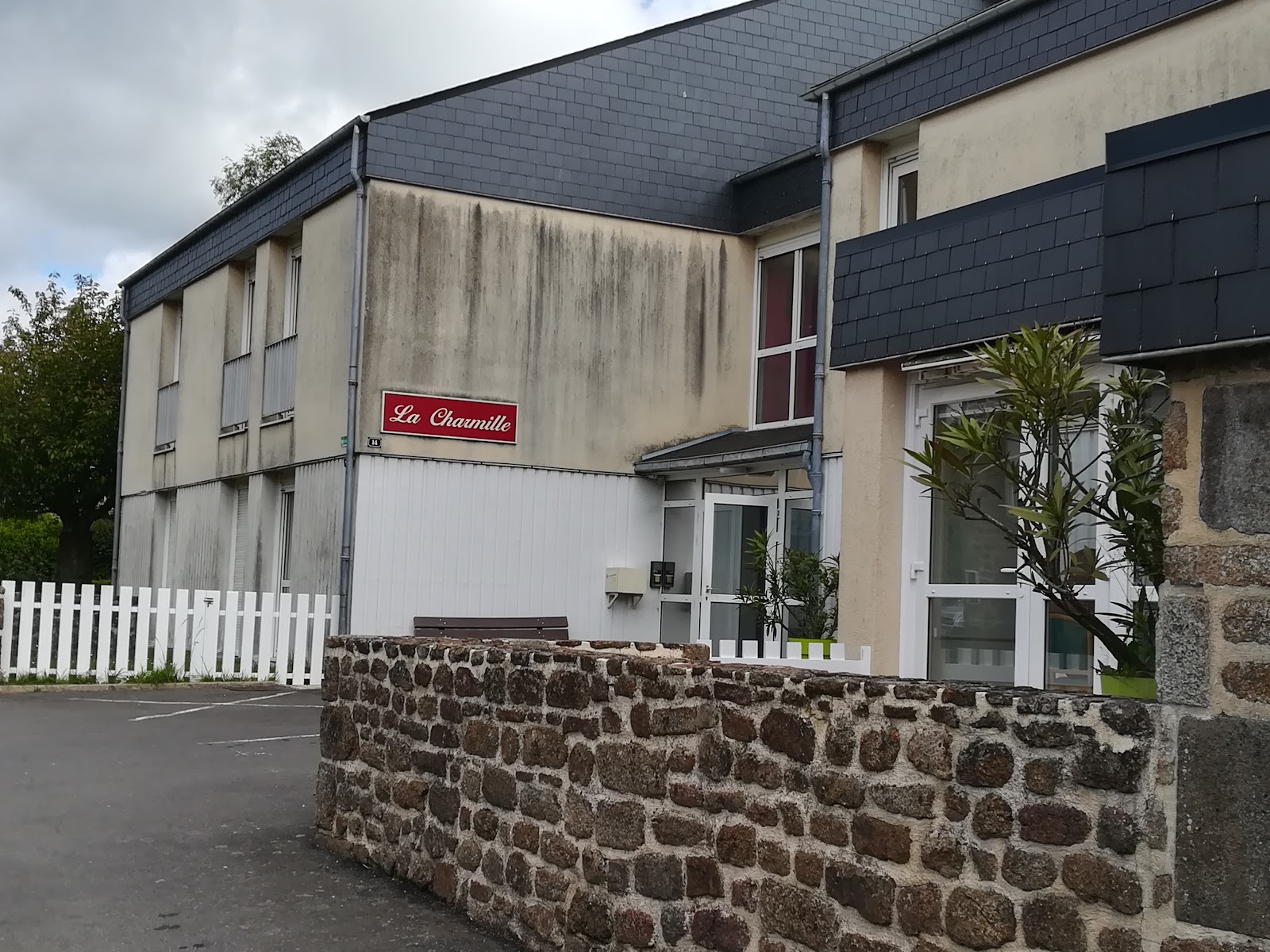 EHPAD Maison De Retraite Ehpad La Charmille