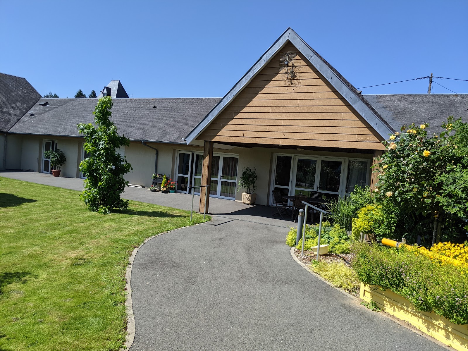 EHPAD SAINT JOSEPH - SOURDEVAL