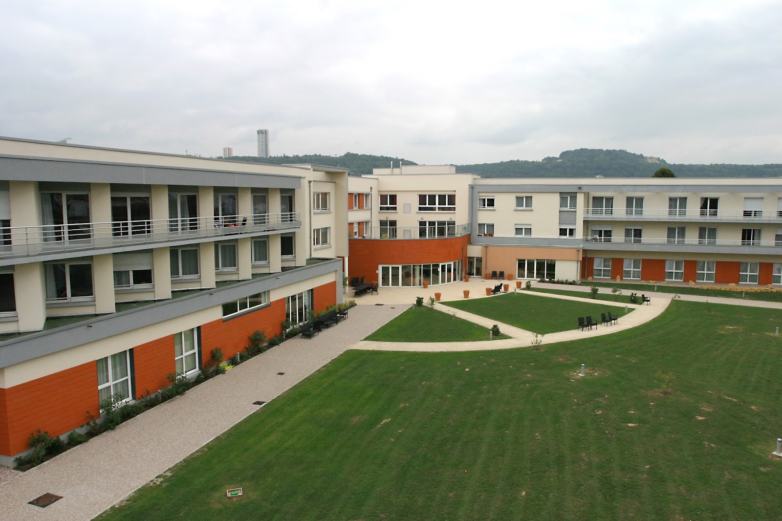 EHPAD Residence les Cygnes - Image 1