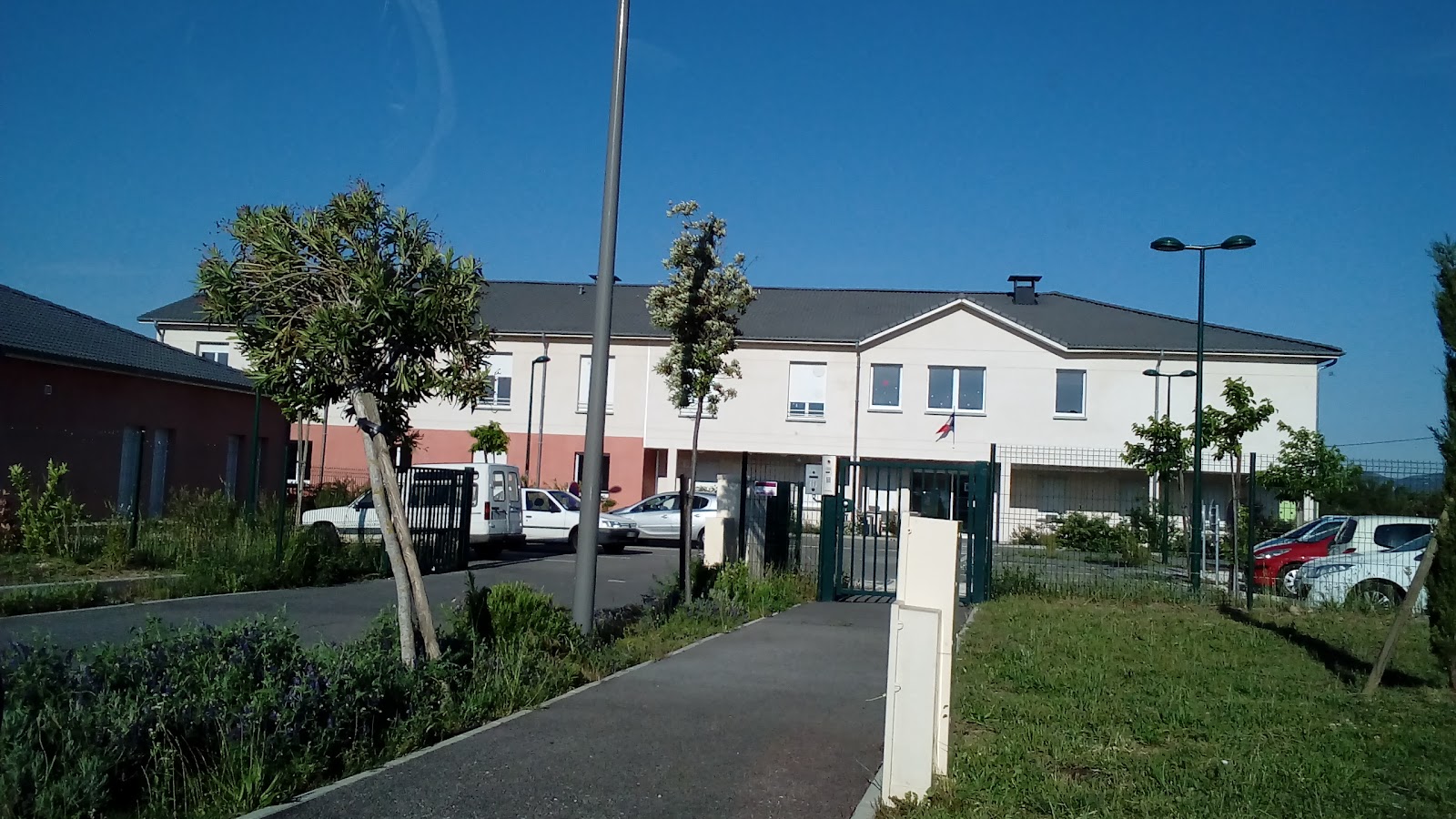 EHPAD LES PORTES DE PROVENCE