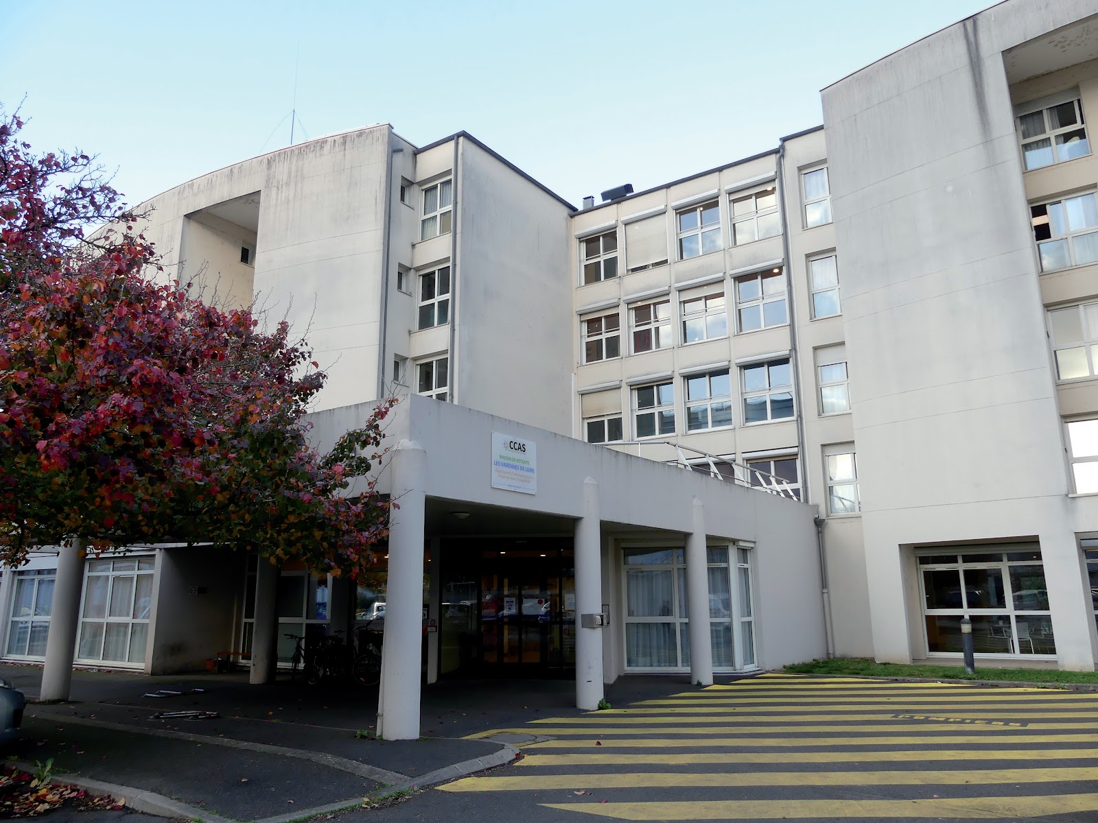 EHPAD VARENNES DE LOIRE