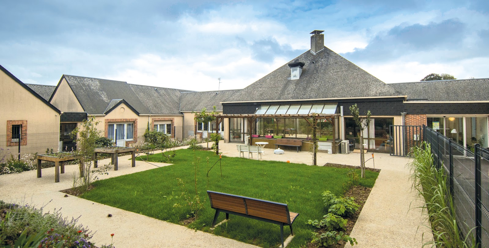 EHPAD L'ABBAYE CERISY LA FORET