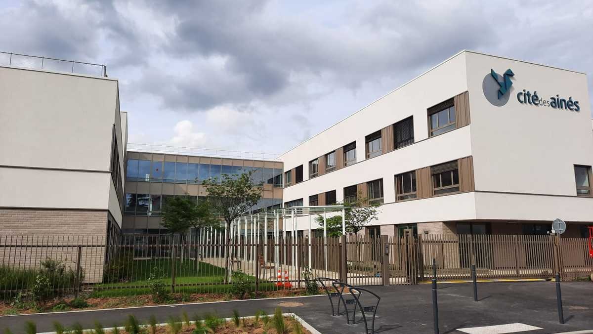 EHPAD BERNARD EYRAUD - CITÉ DES AINÉS