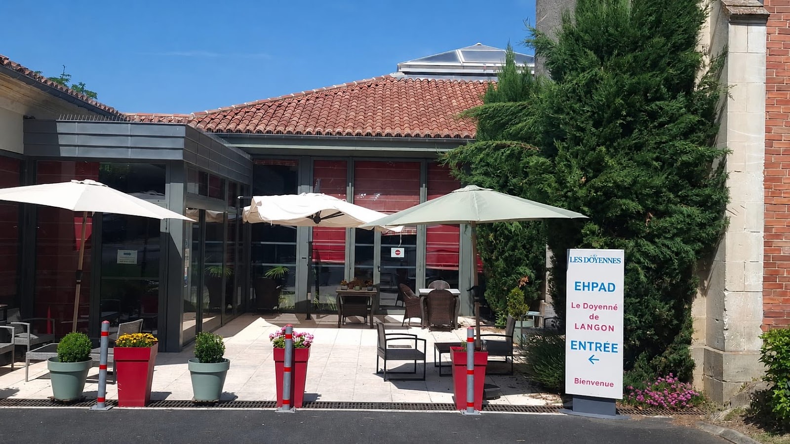 EHPAD LE DOYENNE DE LANGON
