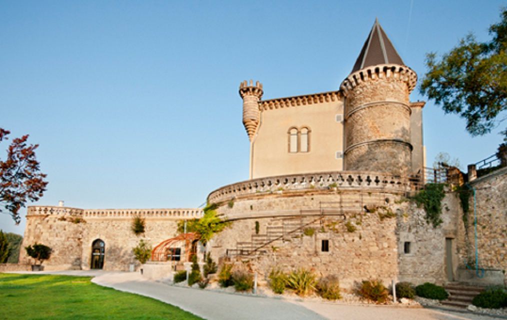 LE CHATEAU