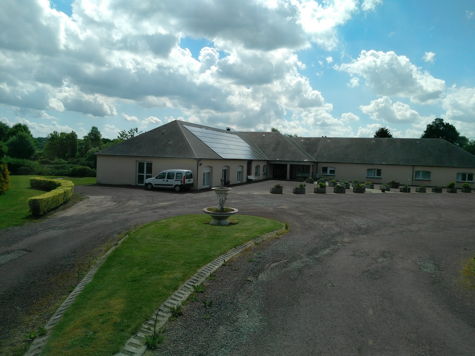 EHPAD LE PARC FLEURI CAMBERNON